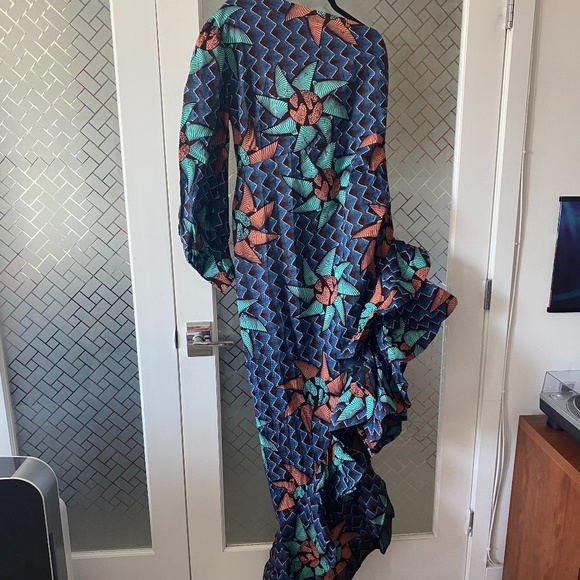 One-sleeve Ruffle African Print Hi-low Dress - Picture 2 of 5